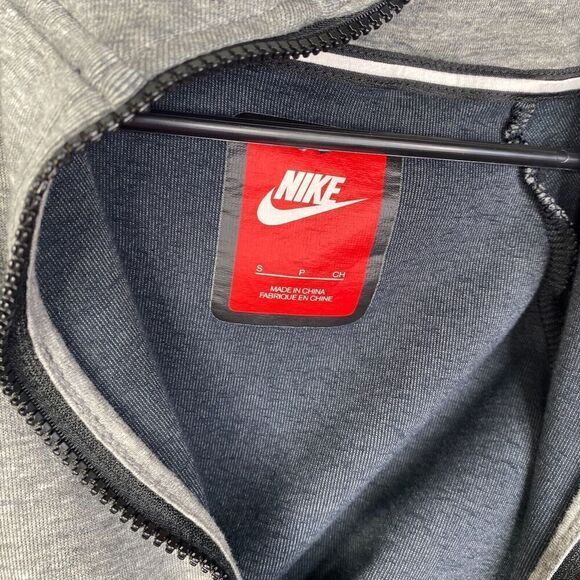 Nike Tech Fleece Windrunner Hoodie Full Zip- Grey Carbon 811710-063 Size S FLAW - Picture 7 of 10